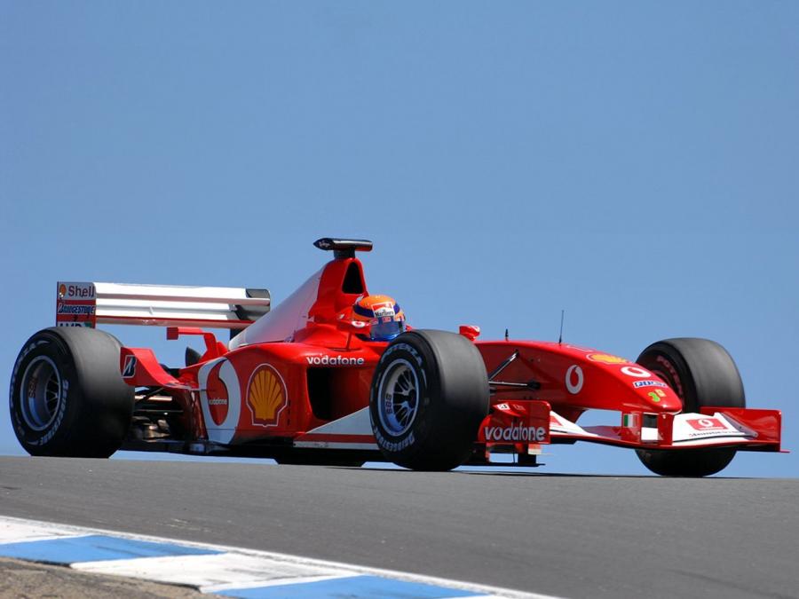  Ferrari F2002 2002 года  (фото 12 из 16)